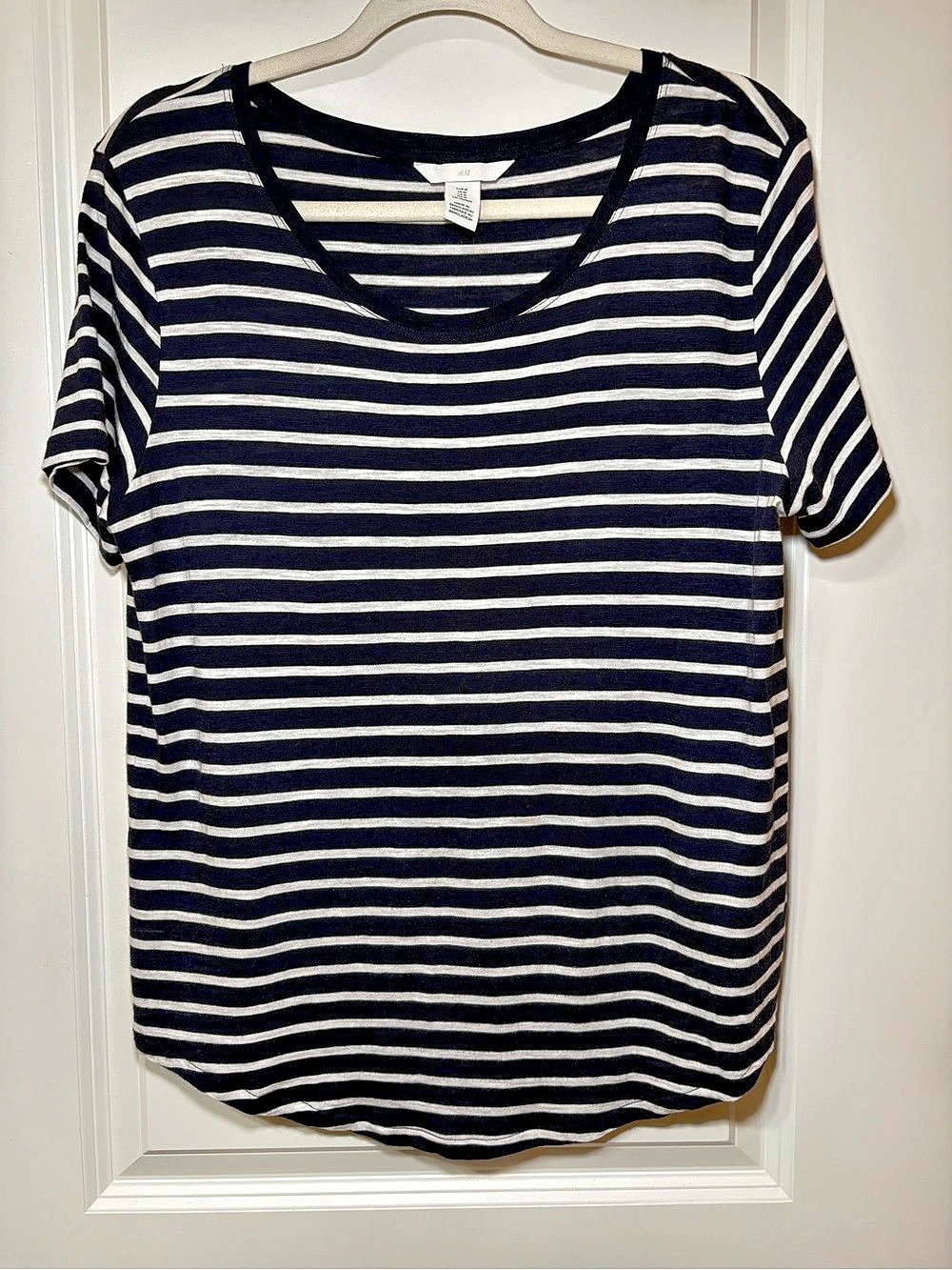 H&M Striped Short Sleeve Tee Blue & White Medium Like New